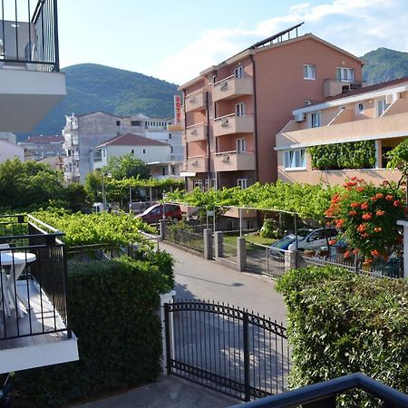 Casablanca Apartments Budva Eksteriør billede