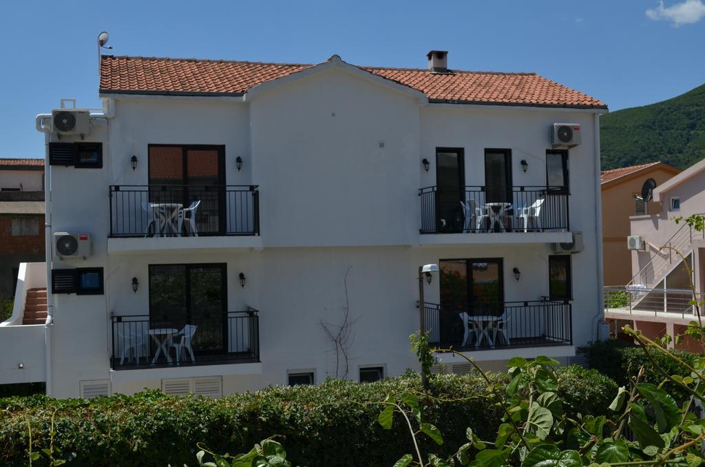 Casablanca Apartments Budva Eksteriør billede