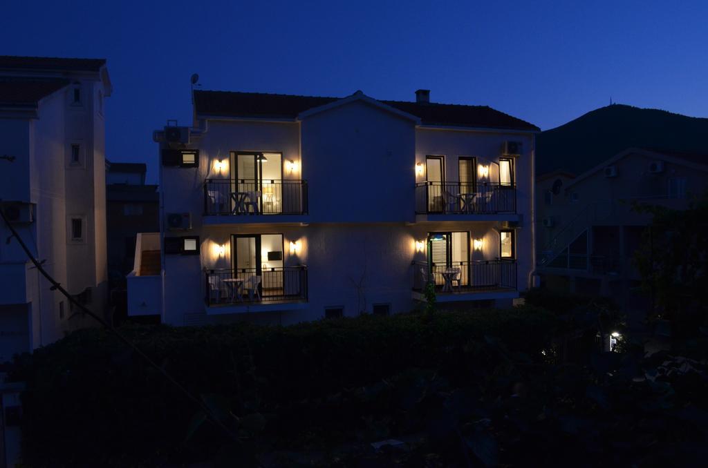 Casablanca Apartments Budva Eksteriør billede